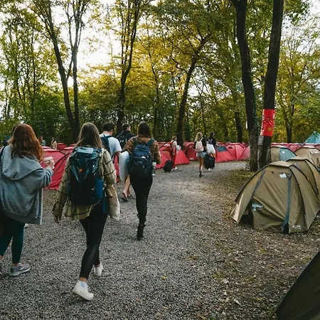 Kemp Oktoberfest Party Camping